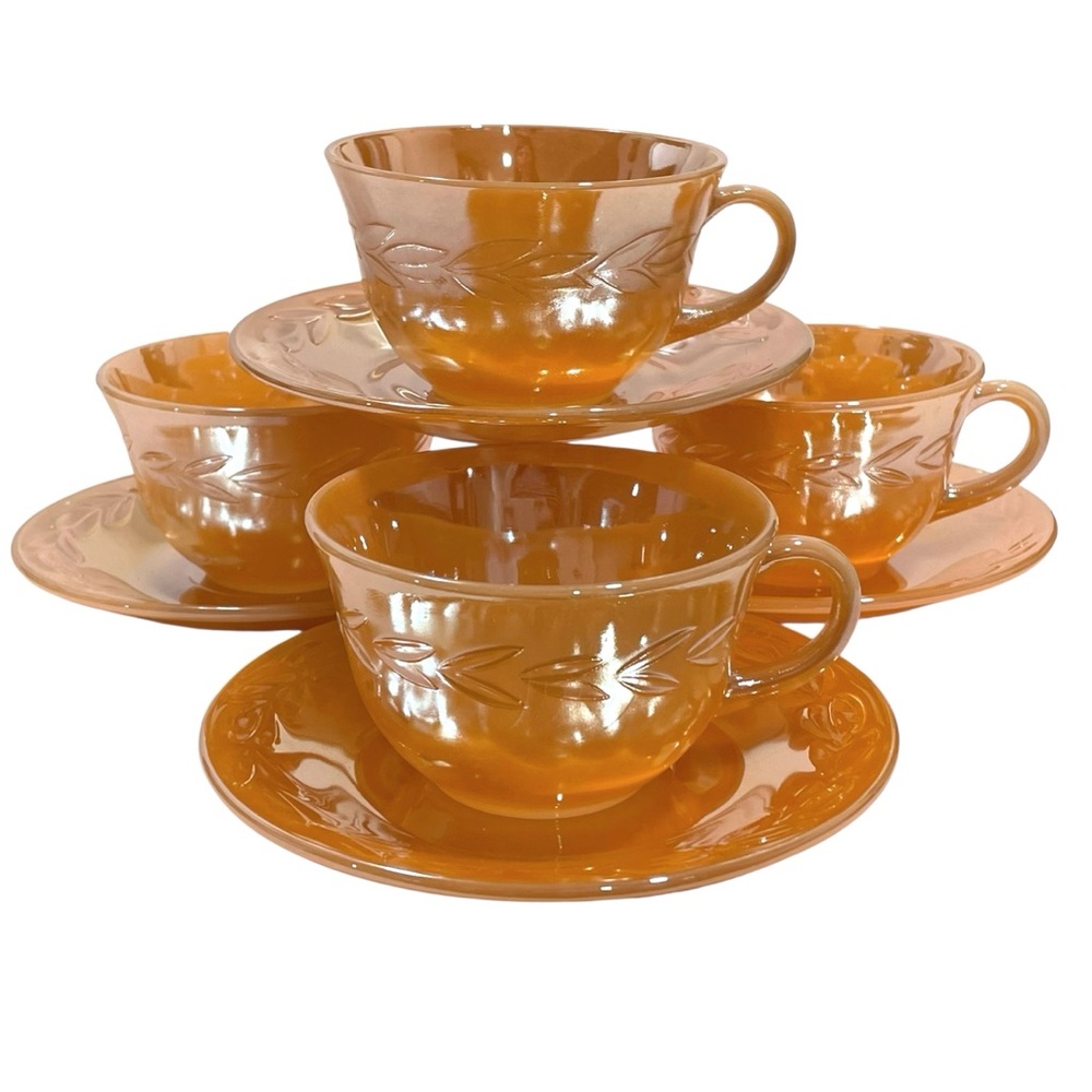 Vintage 1950s Set of 4 Anchor Hocking Fire King Peach Luster Cup Saucer Laurel